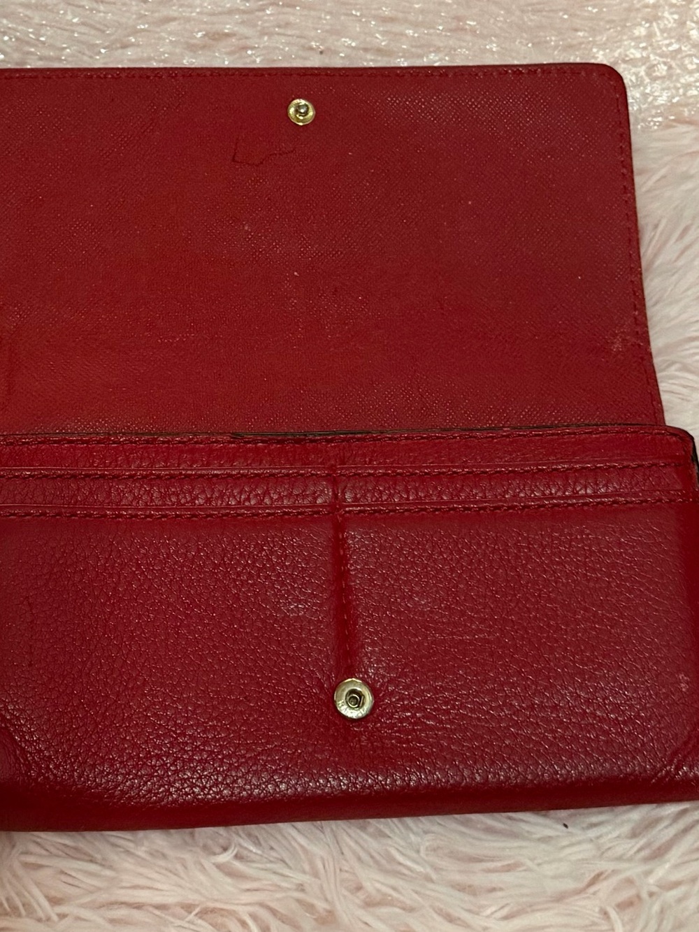 Michael Kors Red Pebbled Leather Wallet with Gold MK Emblem - Picture 5 of 8